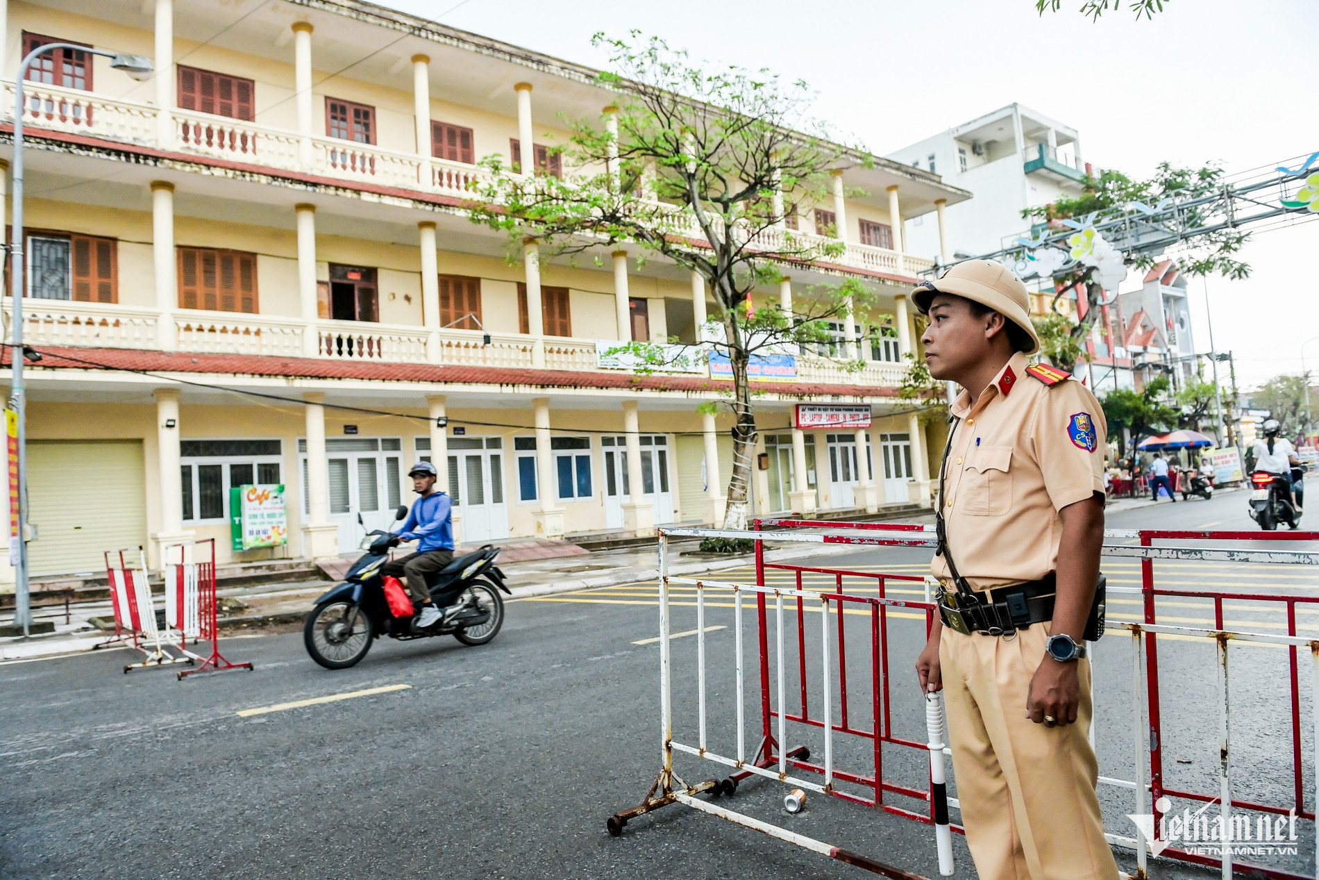 W-chọi trâu đồ sơn_2.jpg