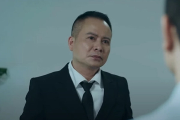 Đời thực con nhà nòi nhưng cực kín tiếng của Lê Tuấn Anh - gã TGĐ ma mãnh trong 