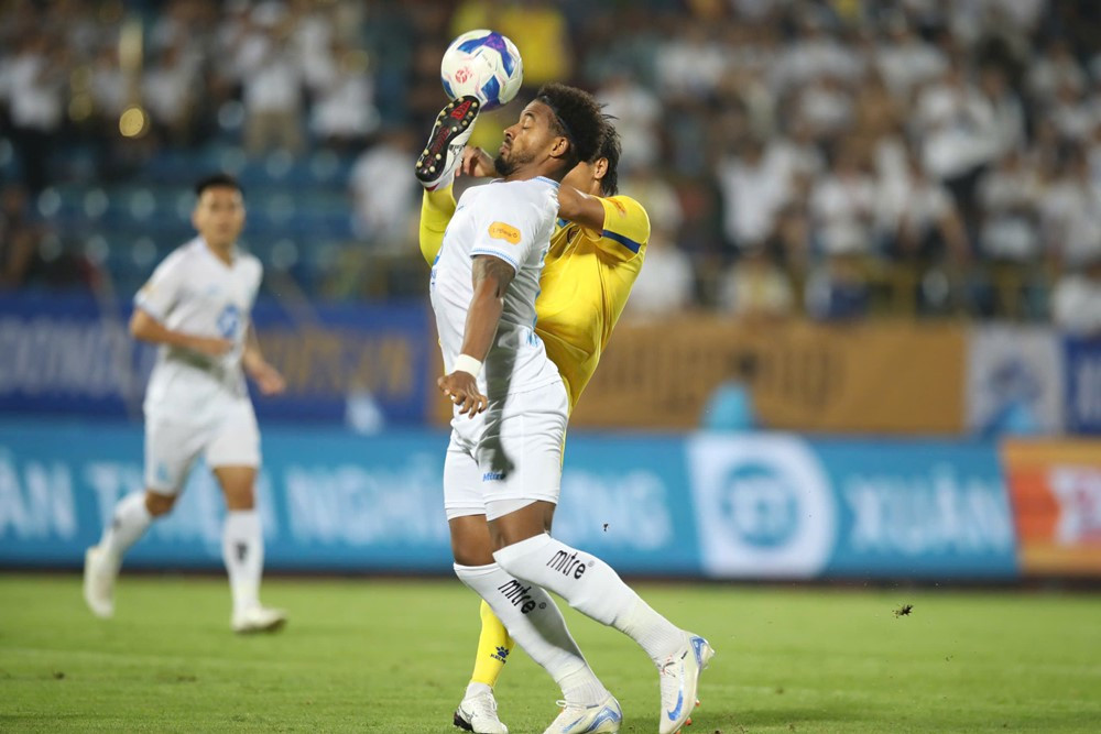 nam dinh vs quang nam.jpg