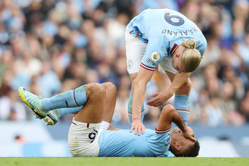 Rodri dự báo chấn thương rất nặng, Man City lo sốt vó