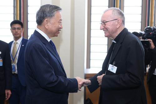 Tổng Bí thư, Chủ tịch nước Tô Lâm gặp Thủ tướng Tòa thánh Vatican