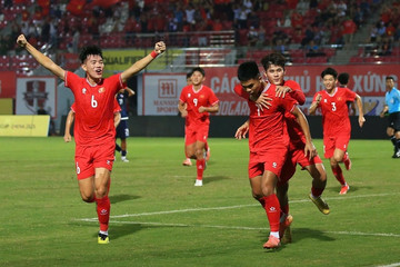 Công Phương giúp U20 Việt Nam đòi lại ngôi đầu từ tay U20 Syria