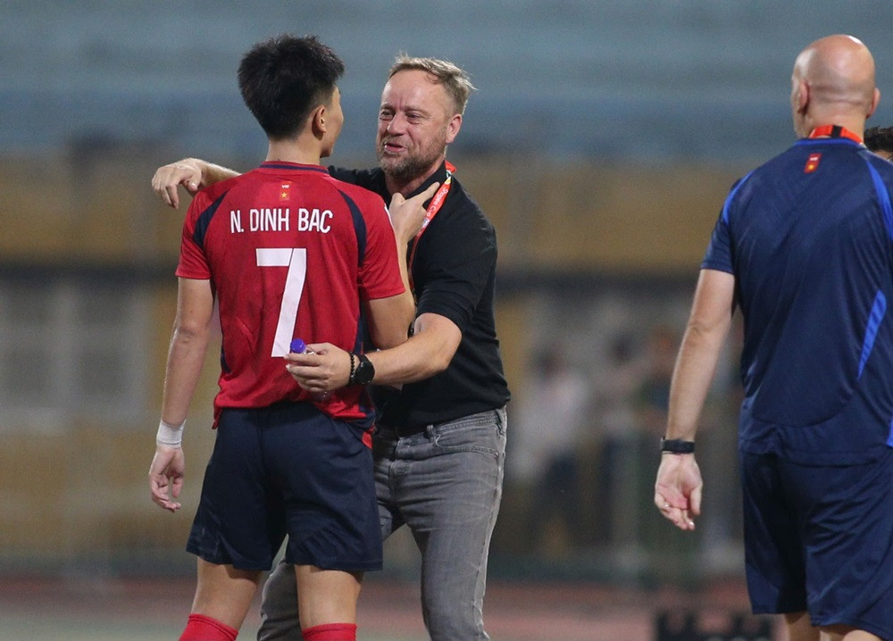 CAHN vs Lion City 3.jpg