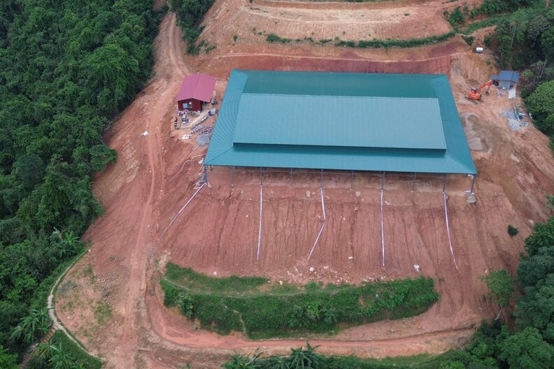 Kỷ luật Bí thư và Trưởng Công an xã ở Hòa Bình liên quan vụ hủy hoại đất rừng
