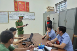 Bắt đối tượng chém vợ và em dâu ở Hà Giang
