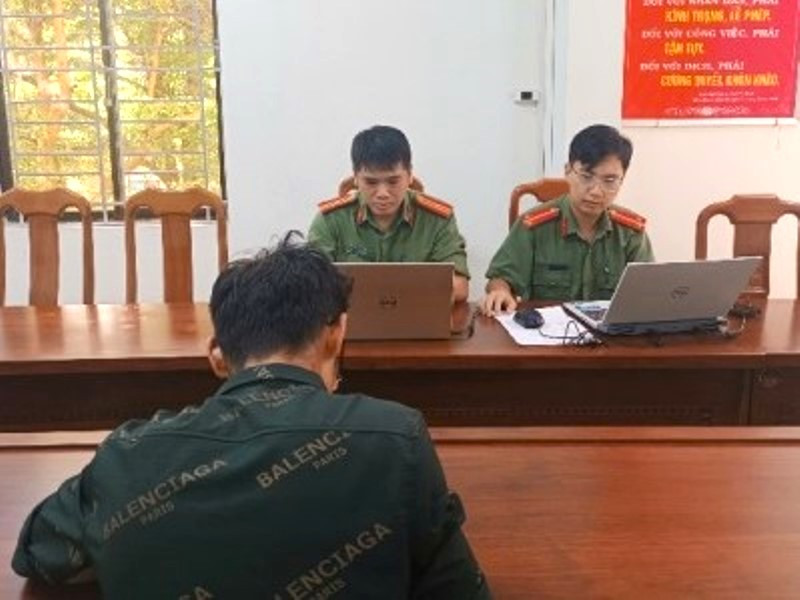 Đăng tải thông tin sai sự thật.jpg