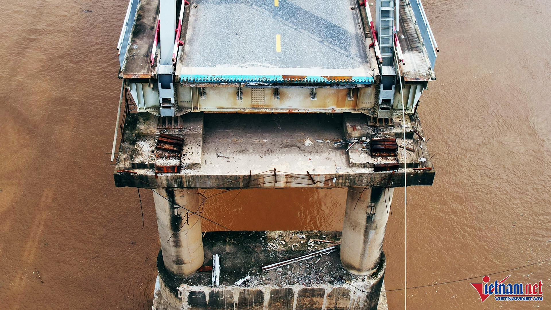 w cau pc 4 11572.jpg