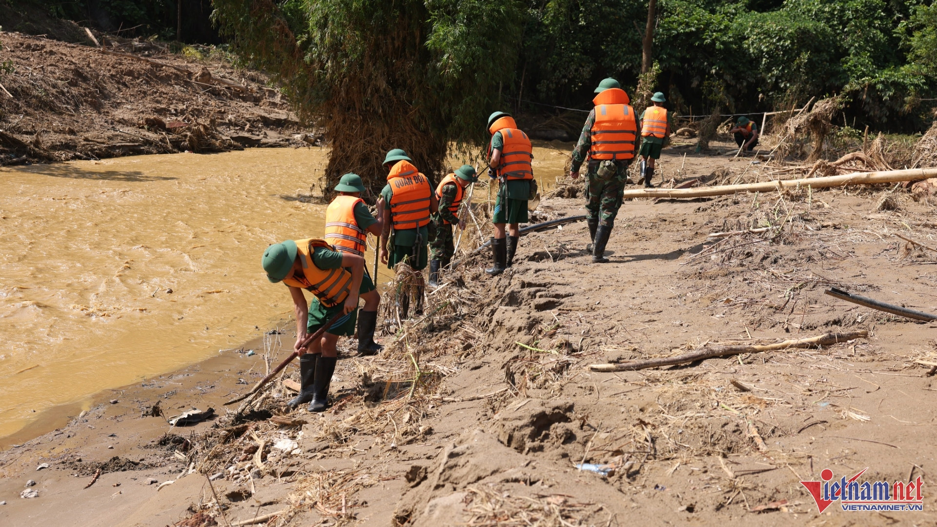 w img 1408jpg 12124.jpg