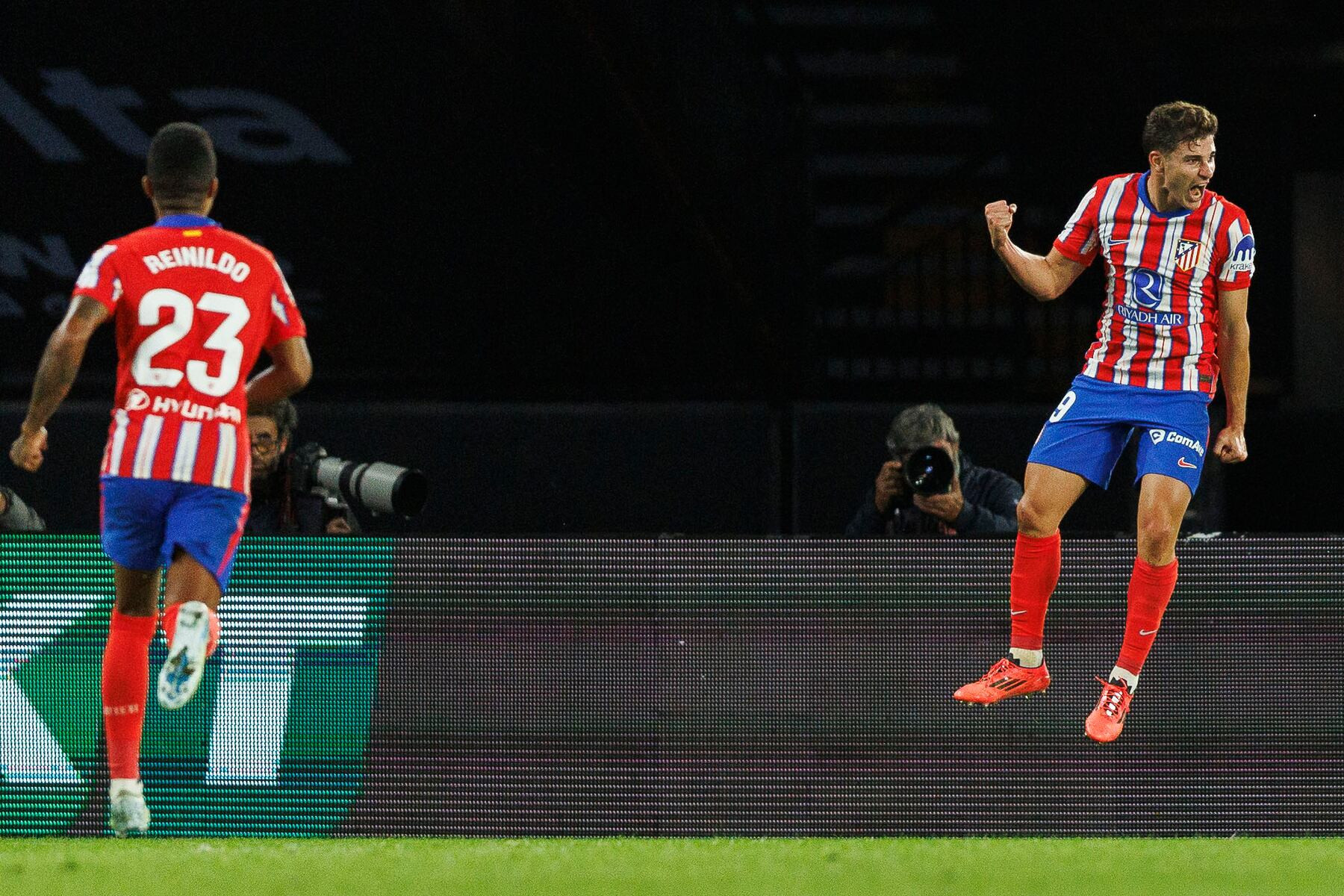 Julian Alvarez Atletico.jpg