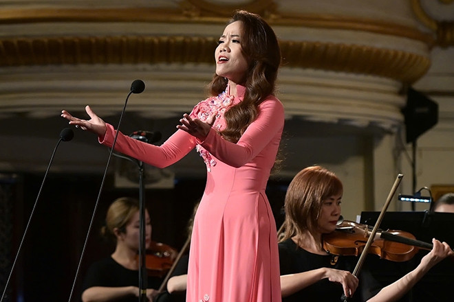 NSƯT Phạm Khánh Ngọc thể hiện đẳng cấp với &apos;Người Hà Nội&apos;