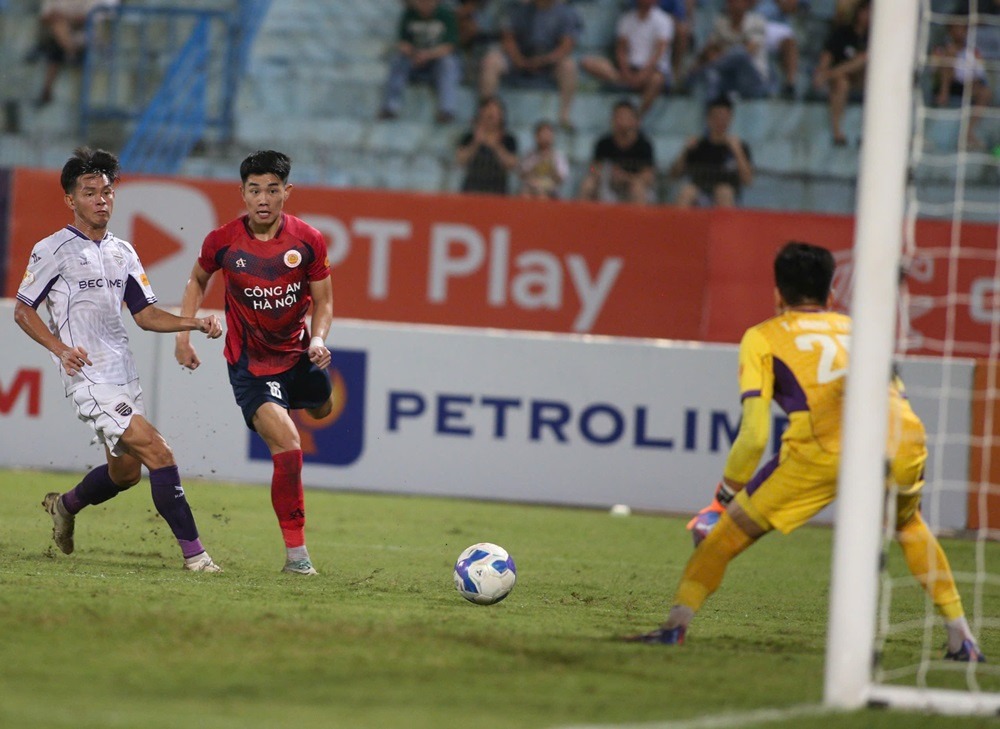 cahn vs binh duong.jpg