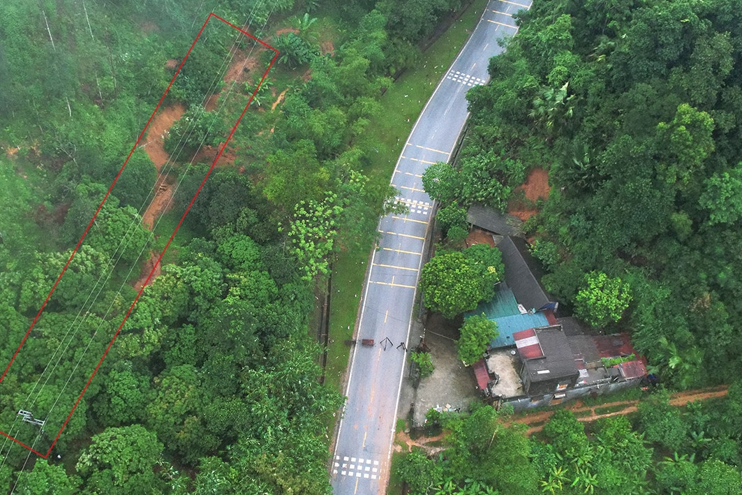 Đồi cao ven quốc lộ 2 nứt toác, Chủ tịch Hà Giang vào hiện trường chỉ đạo khẩn