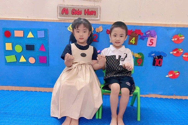 Mẹ đơn thân bỏng nặng, con thơ ở nhà mỏi mắt ngóng chờ