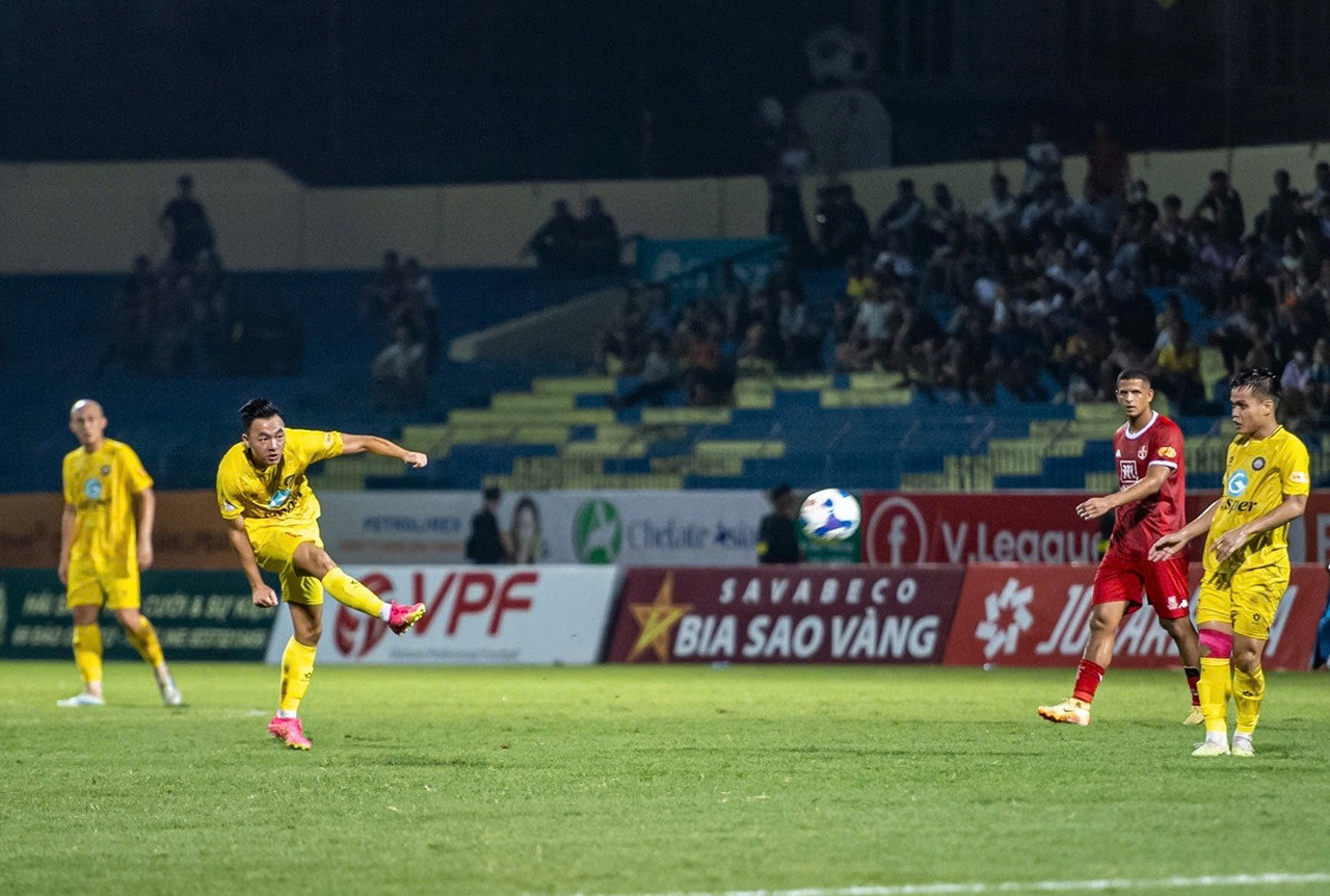 thanh hoa vs hai phong 1.jpg