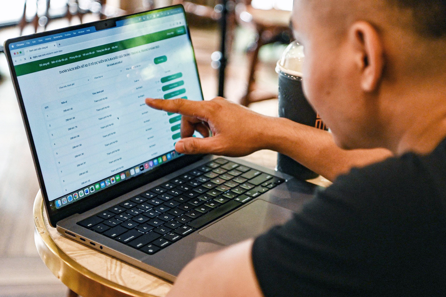 cbi dau gia 2235.jpg