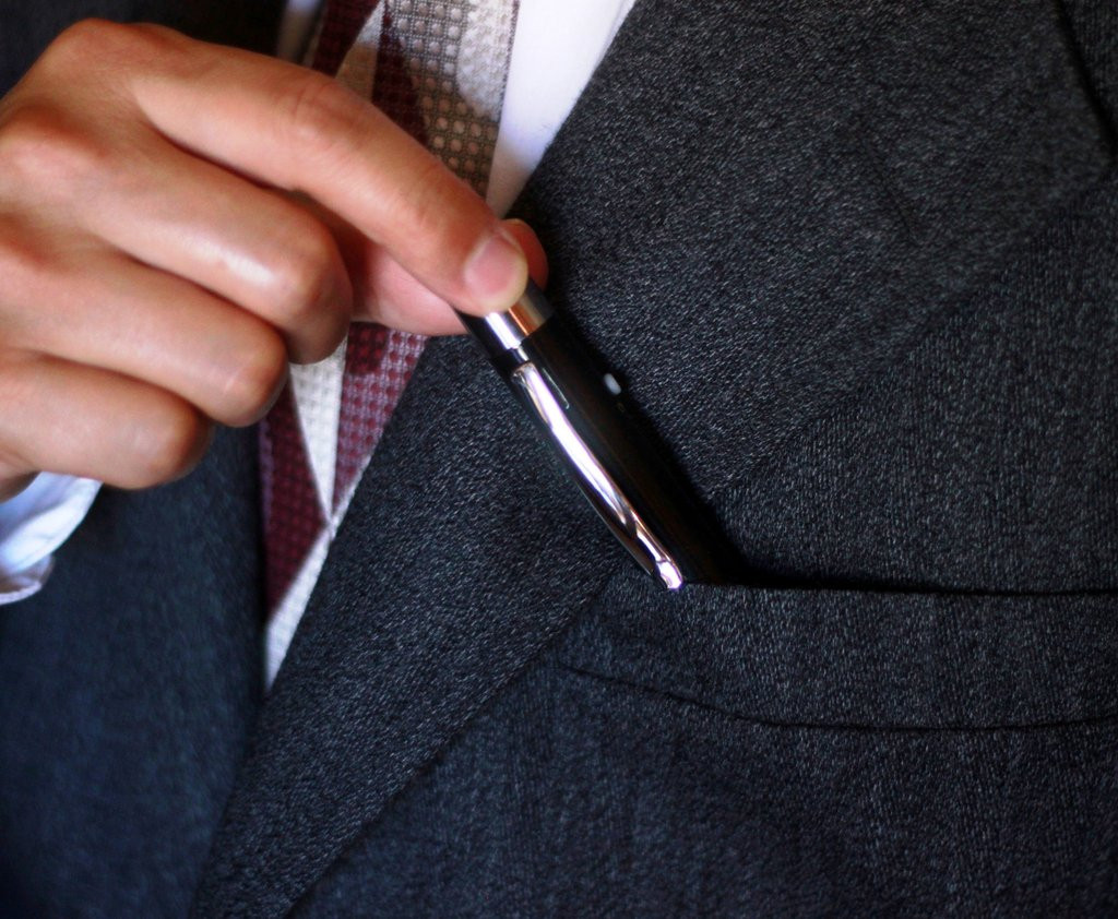 but ky doanh nhan 2.jpg