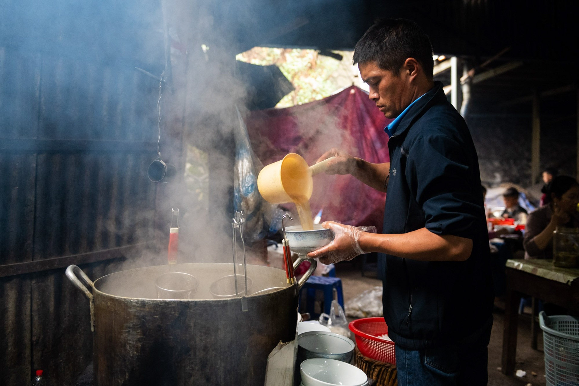 Quan tâm đến nhà ở cho người nghèo, cận nghèo