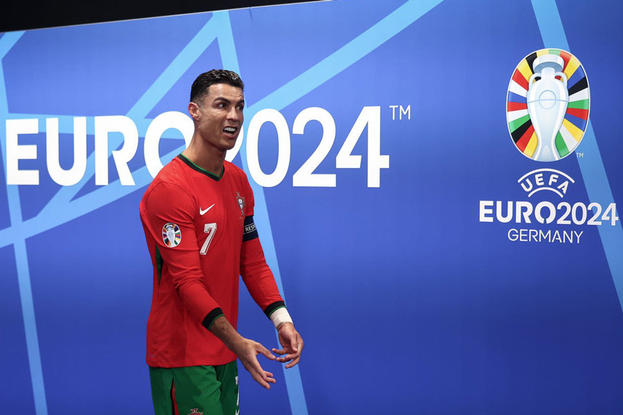 Nhận định bóng đá Bồ Đào Nha vs Croatia: Quyền lực Ronaldo Ronaldo euro 2024.jpg