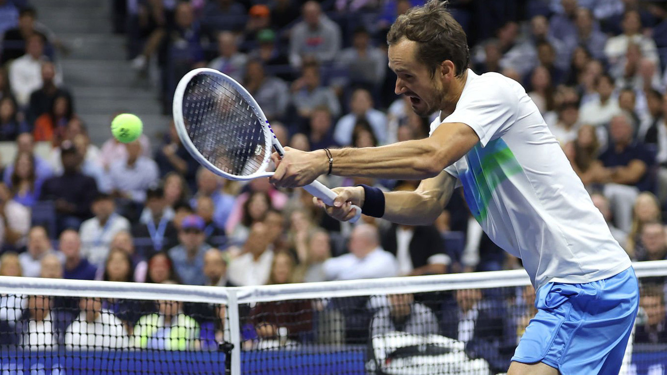 Sinner Medvedev 3.jpg