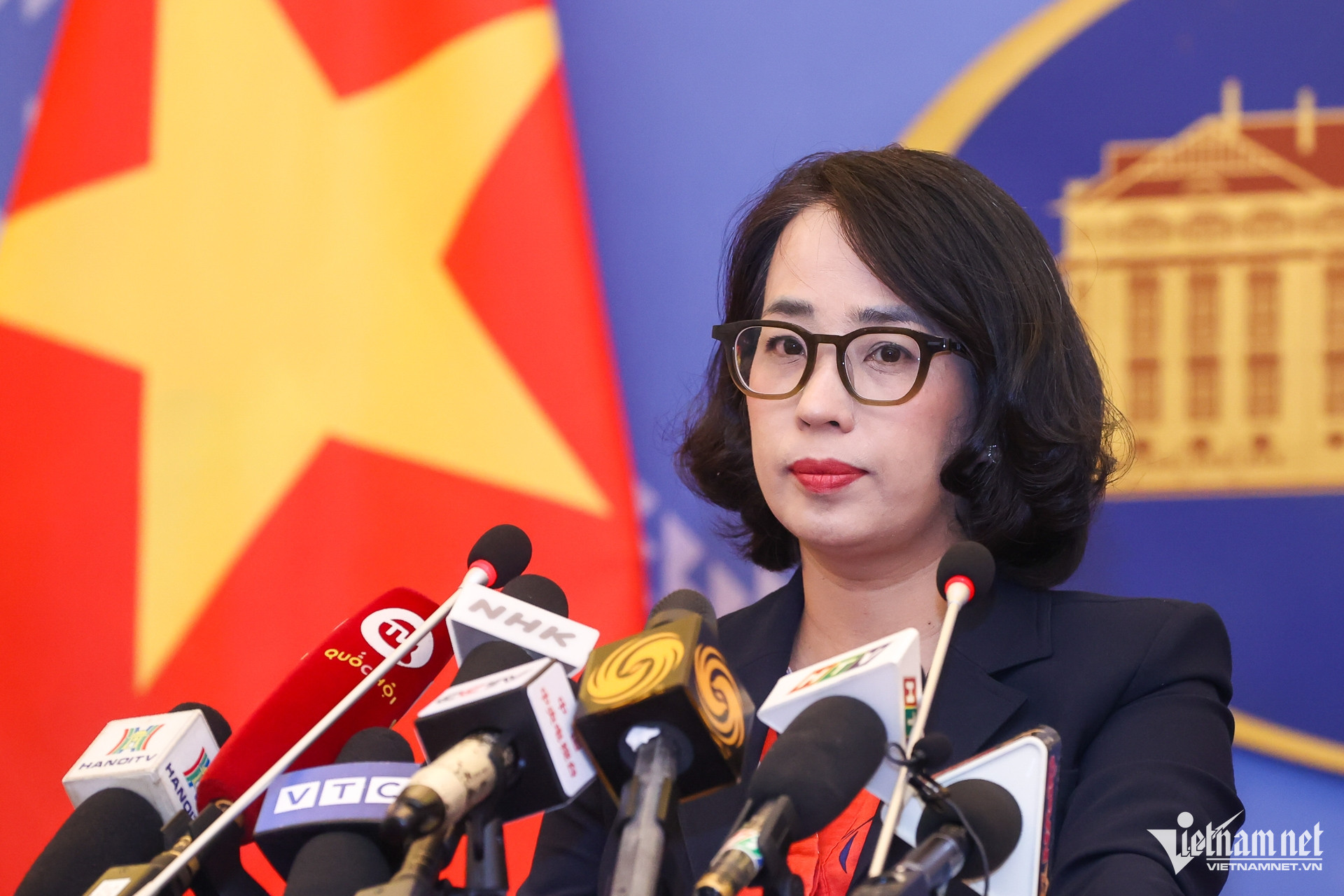 W-Phạm Thu Hằng_4874.jpg