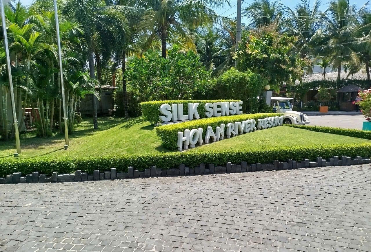 34. Khách sạn không nhựa quảng nam.jpg