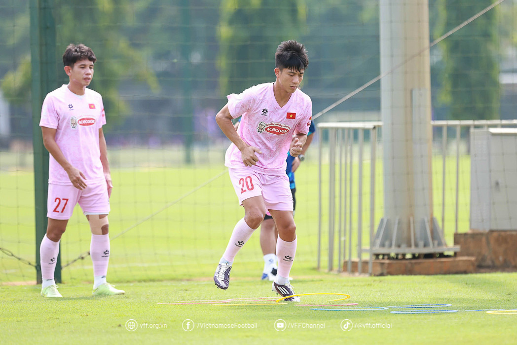 tuyen viet nam 2.jpg