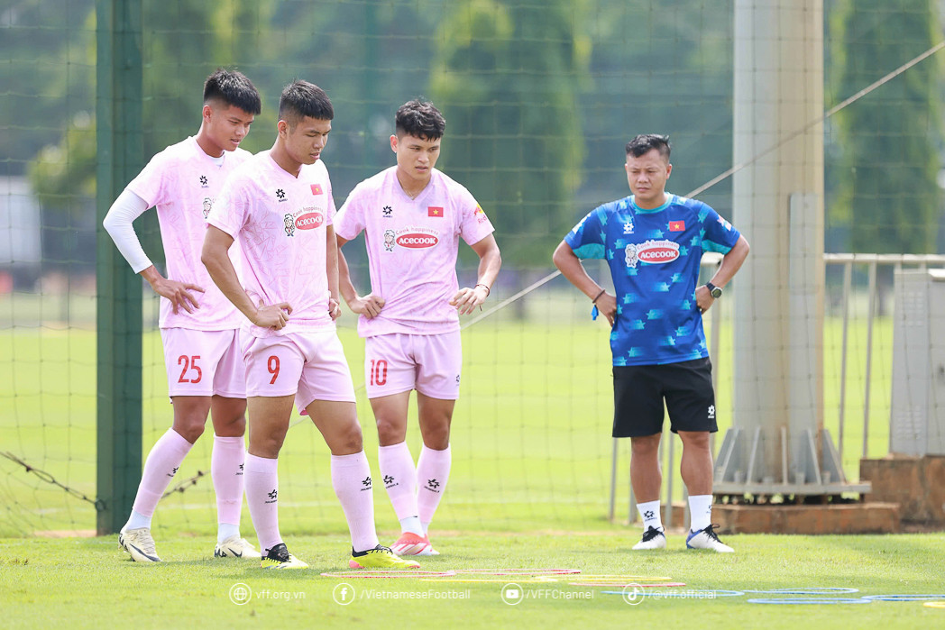 tuyen viet nam 9.jpg