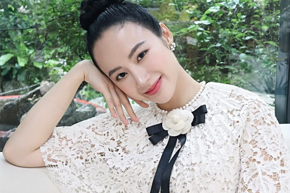 Angela Phương Trinh: Tôi độc thân 8 năm nay, chưa sinh con