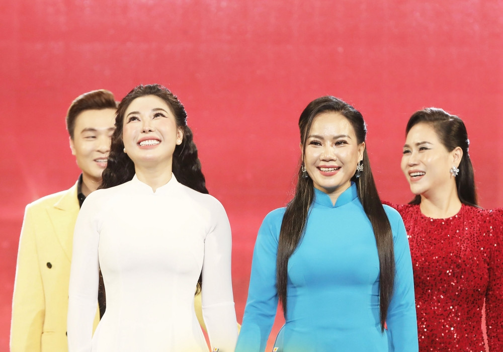 batch_ddH8 Top 2 Thiên Phú – Kim Liên hồi hộp chờ công bố chung cuộc thi “Dấu ấn Việt” 2024.jpg