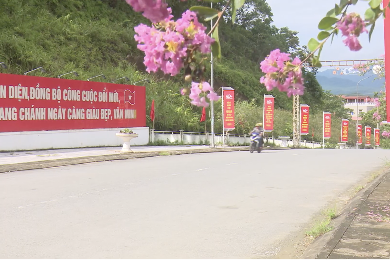 NTM Lang Chánh (Thanh Hoá): Chú trọng nâng cao kiến thức pháp luật cho người dân các thôn, bản