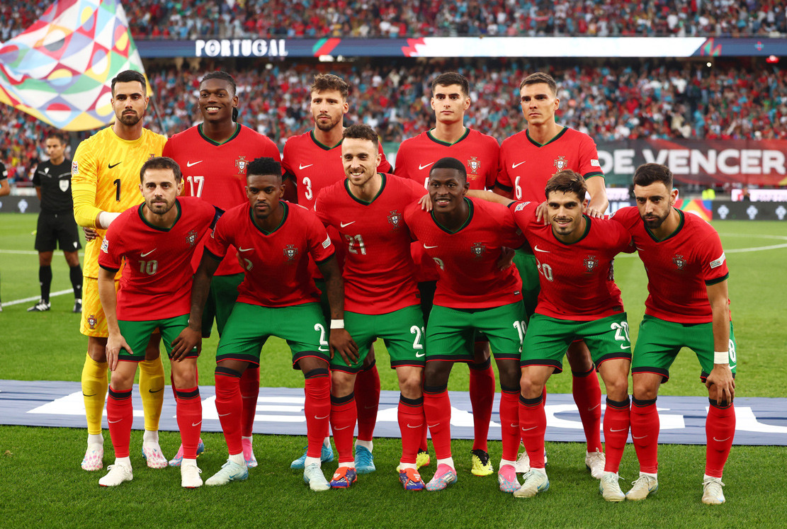 Ronaldo bừng sáng, Bồ Đào Nha thắng nghẹt thở Bồ Đào Nha