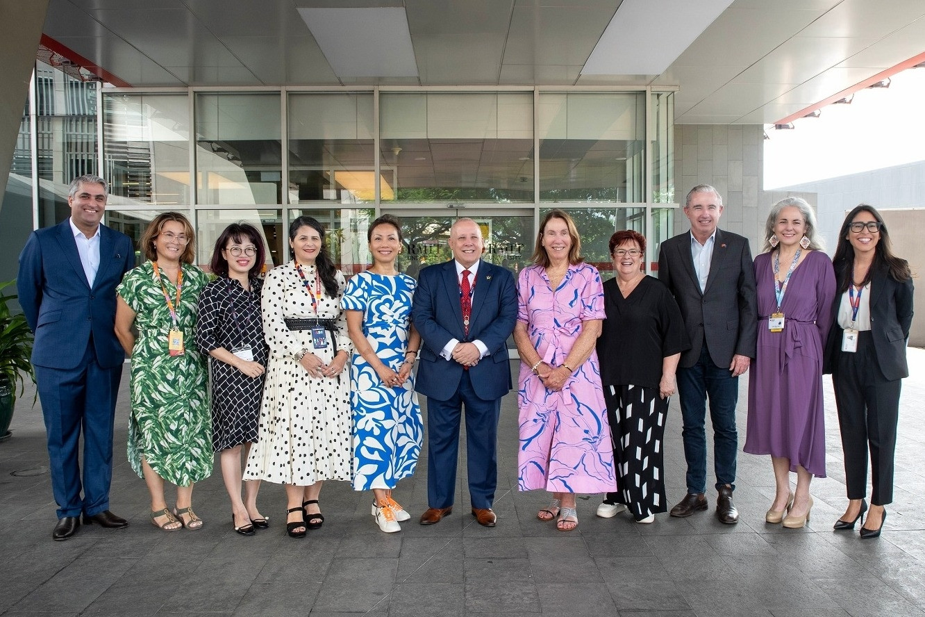 Chủ tịch Thượng viện Australia thăm, làm việc tại Đại học RMIT Việt Nam