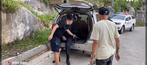 Độc đạo 2344355