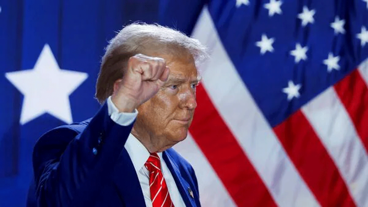 TrumpLiveMint RT.gif