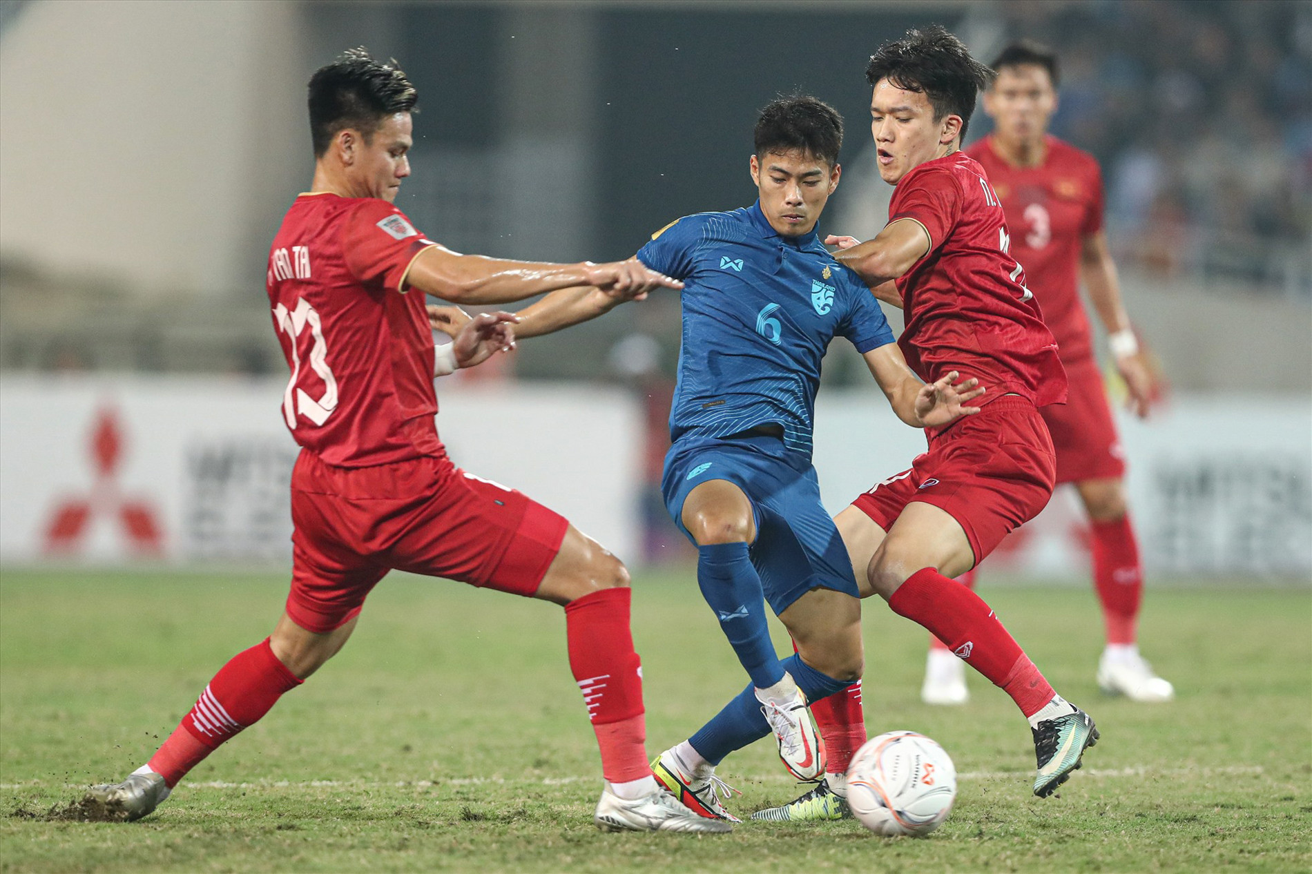 viet nam vs thai lan.jpg