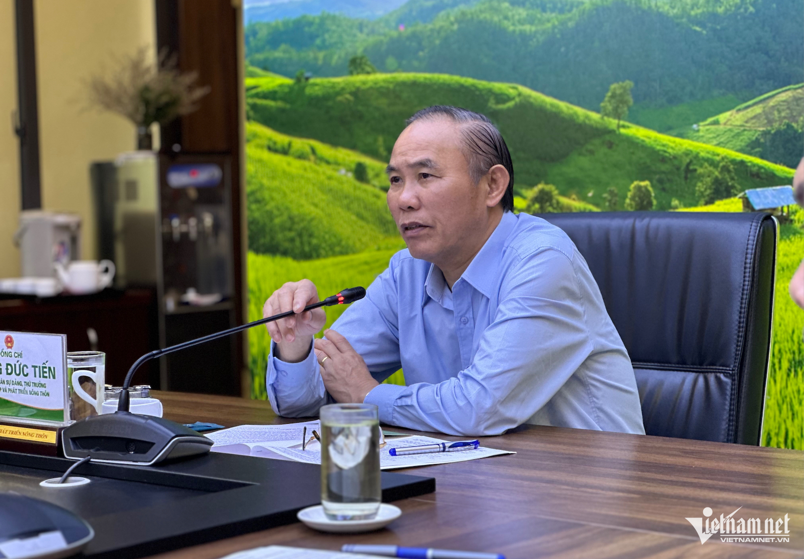 W-Phung duc tien.png