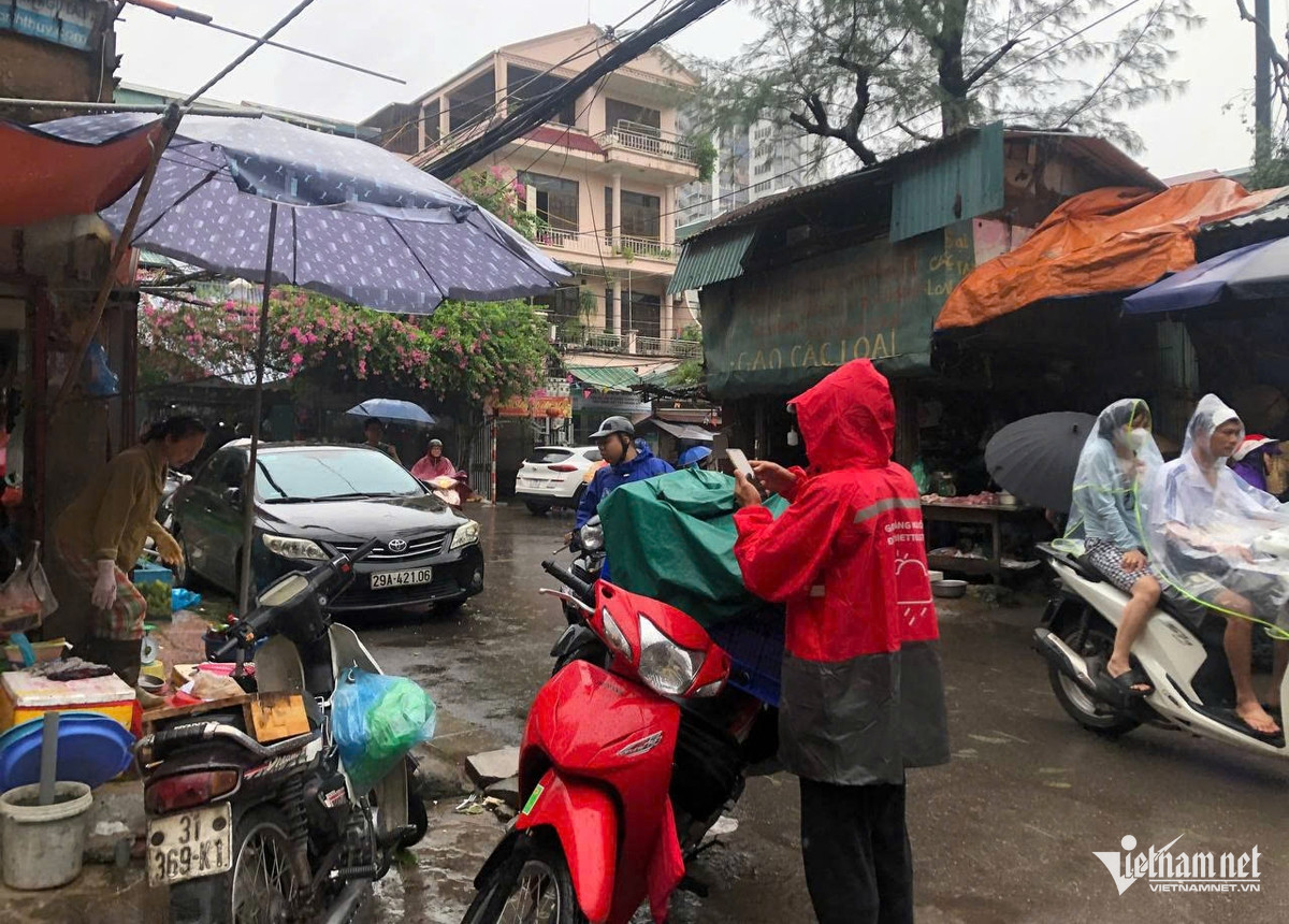 W-Viettel Post 4 1.jpg