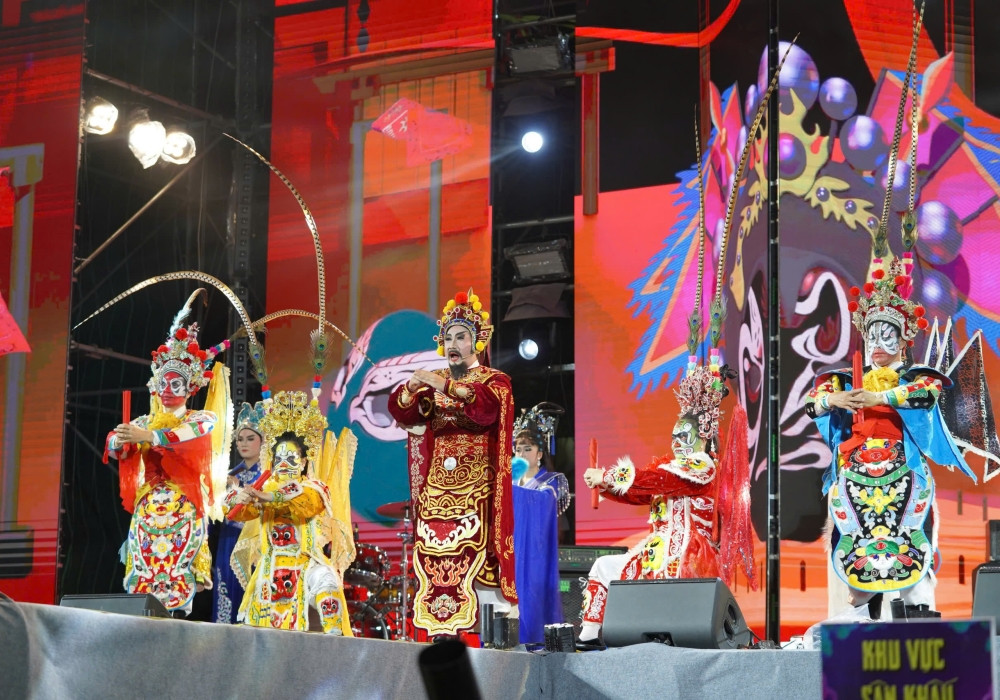 batch_Đoàn nghệ thuật Hát Bội TP,HCM trình diễn tại BOC 2025 (13) .png.jpg