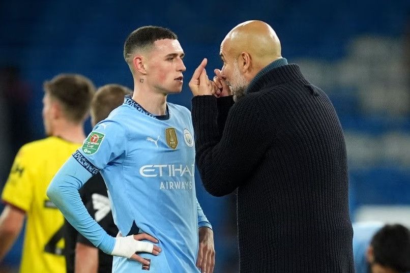 Pep Guardiola tiết lộ bất ngờ về trò cưng Phil Foden