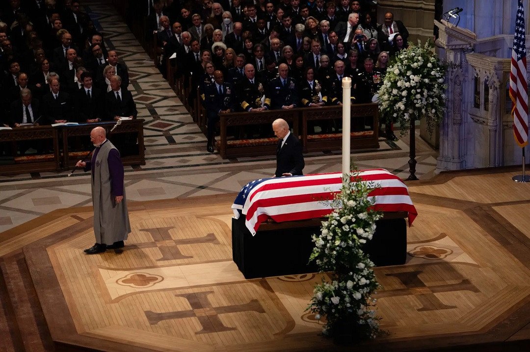 09carter funeral biden tmlb superJumbo.jpg