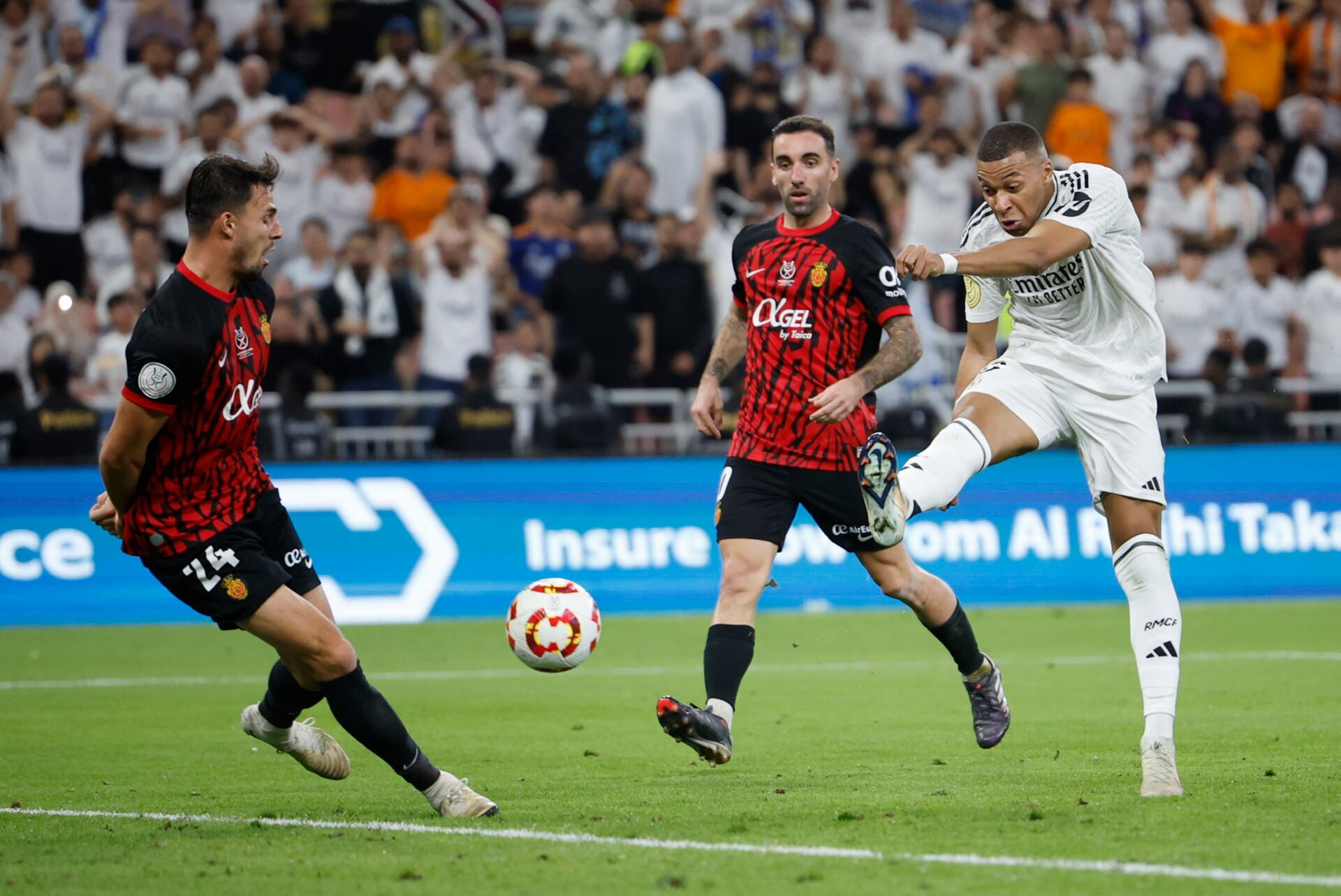 EFE. Mbappe Real Madrid Mallorca.jpg