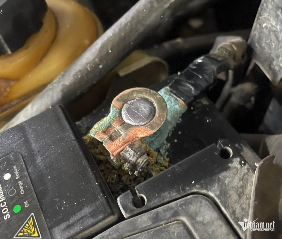 W-coc binh ắc quy.jpg