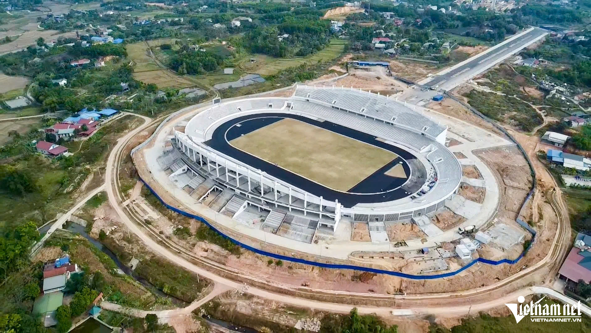 W-sân vận động thái nguyên 2.jpg