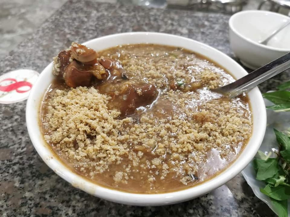 Đặc sản Hà Giang có vị đắng lạ, khách thưởng thức về đêm để cải thiện sức khỏe thạch phạm.jpg