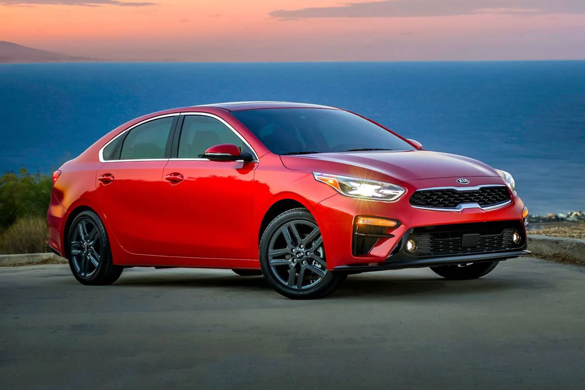 2019_kia_forte_sedan_ex_fq_oem_1_1600.jpg