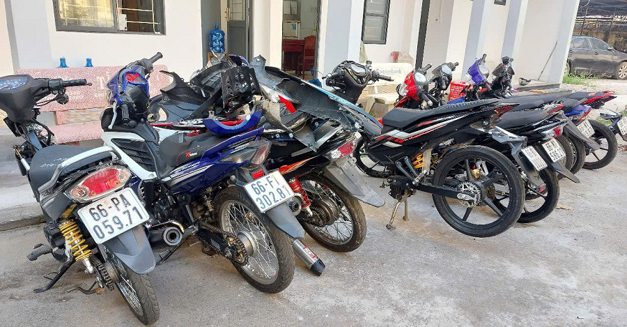 phương tiện các đối tượng cướp cướp giật tài sản sử dụng để gây án.jpg