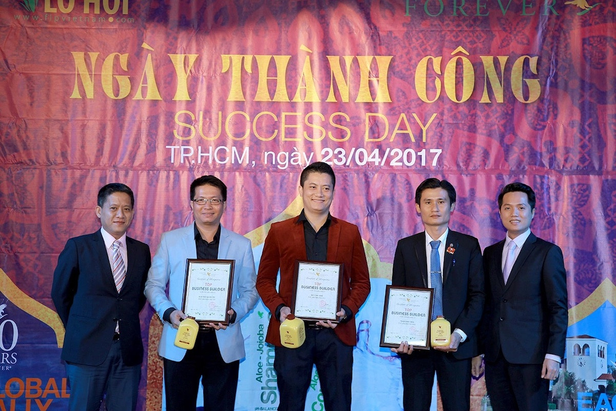 lô hội.jpg