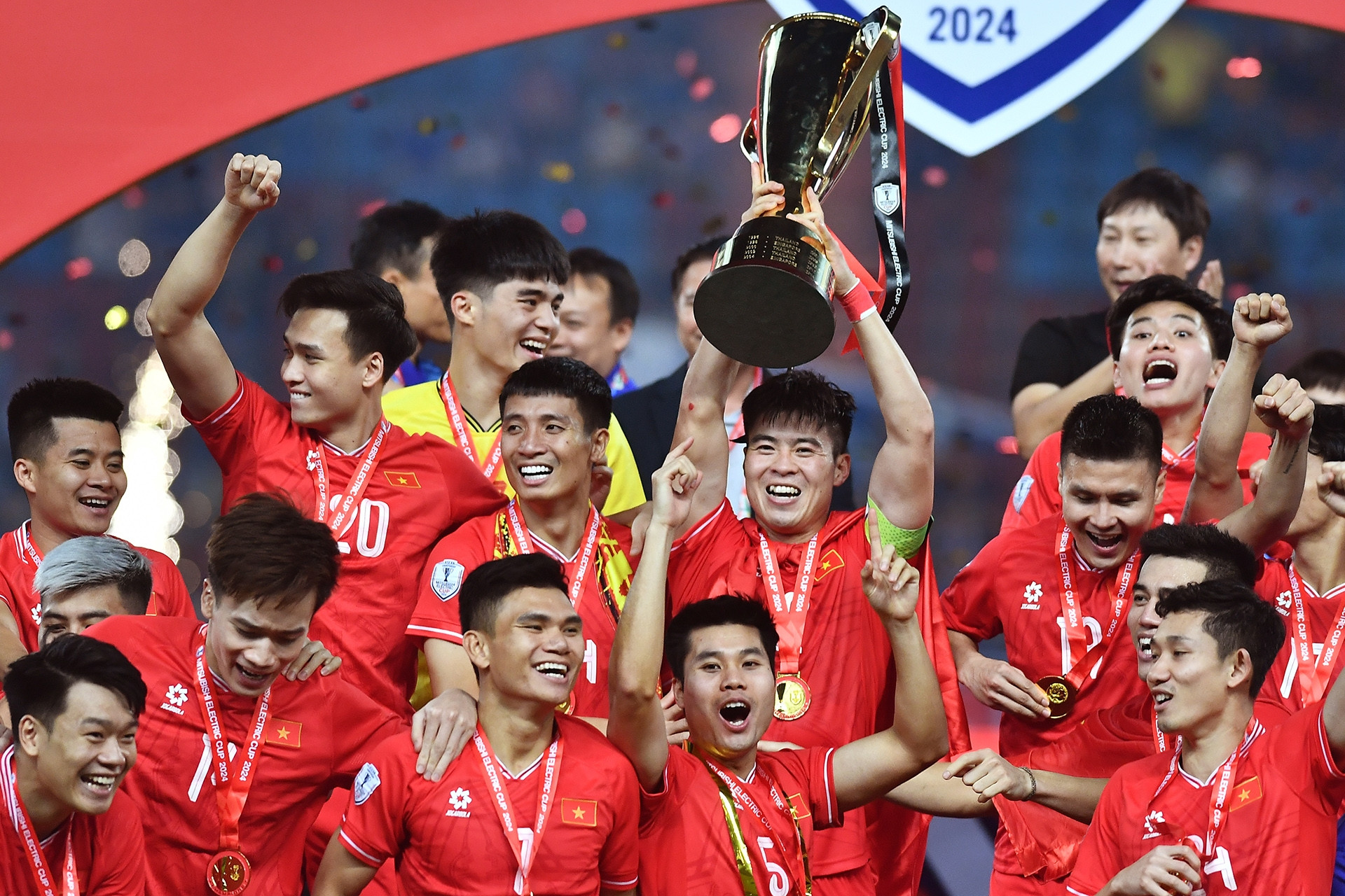 Tuyển Việt Nam lại mơ dự World Cup: Vô địch ASEAN Cup là chưa đủ