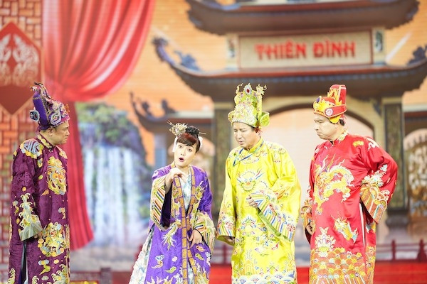 Táo Quân 2025 'sốt xình xịch' chuyện sáp nhập, sao kê, tham nhũng