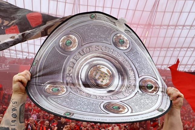 HLV đội xuống hạng sắp dẫn dắt Bayern Munich